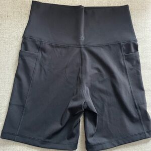 OFFLINE By Aerie Goals Pocket High-Waisted Women's 7” Bike Shorts